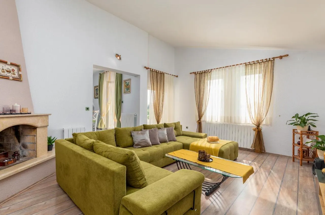 Villa Ostone Pula